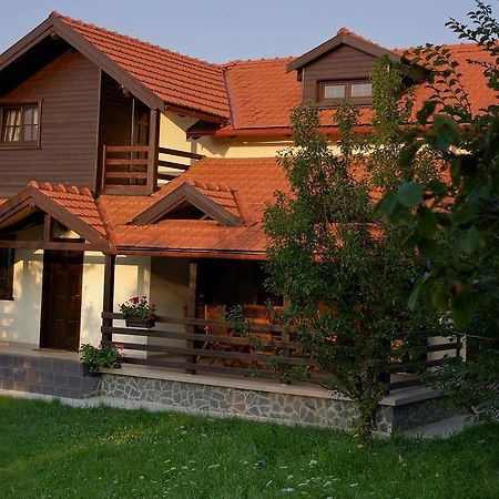 Casuta Cu Prieteni Cornu de Jos Quarto foto